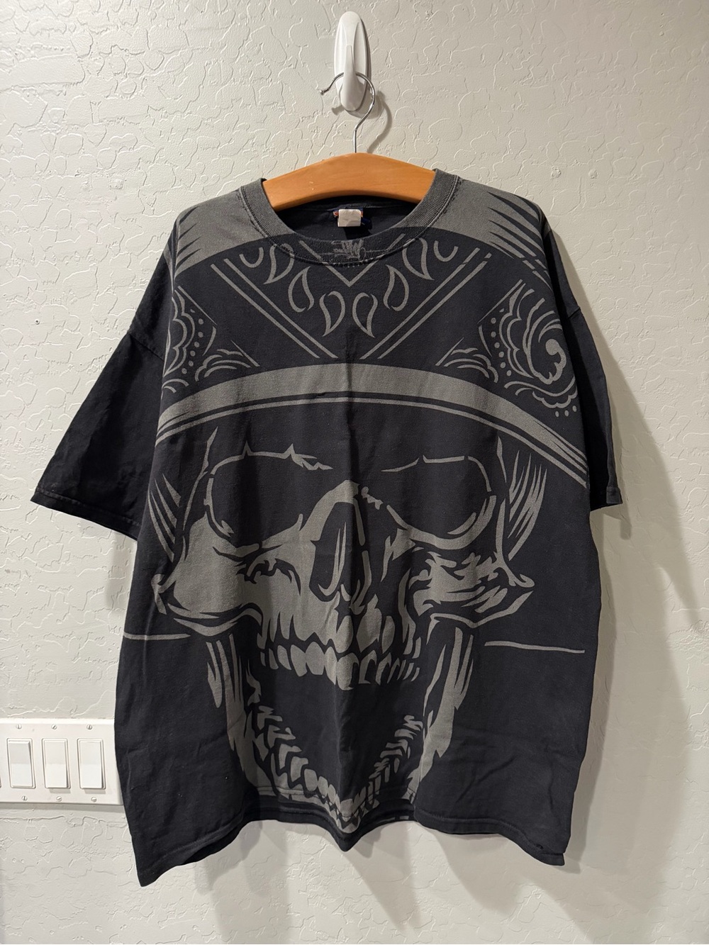 Vintage Y2K OG Abel Huge Skull Print Shirt 2XL Bin 1
